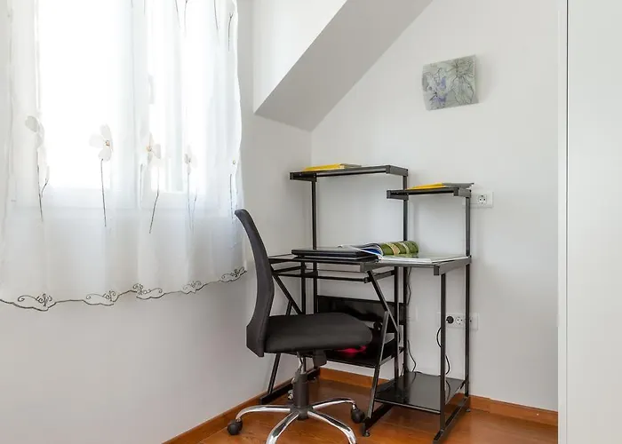 Sv Petar Stari U Centru Splita * Split
